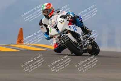 media/Sep-11-2022-SoCal Trackdays (Sun) [[81b7e951af]]/Turn 9 (930am)/